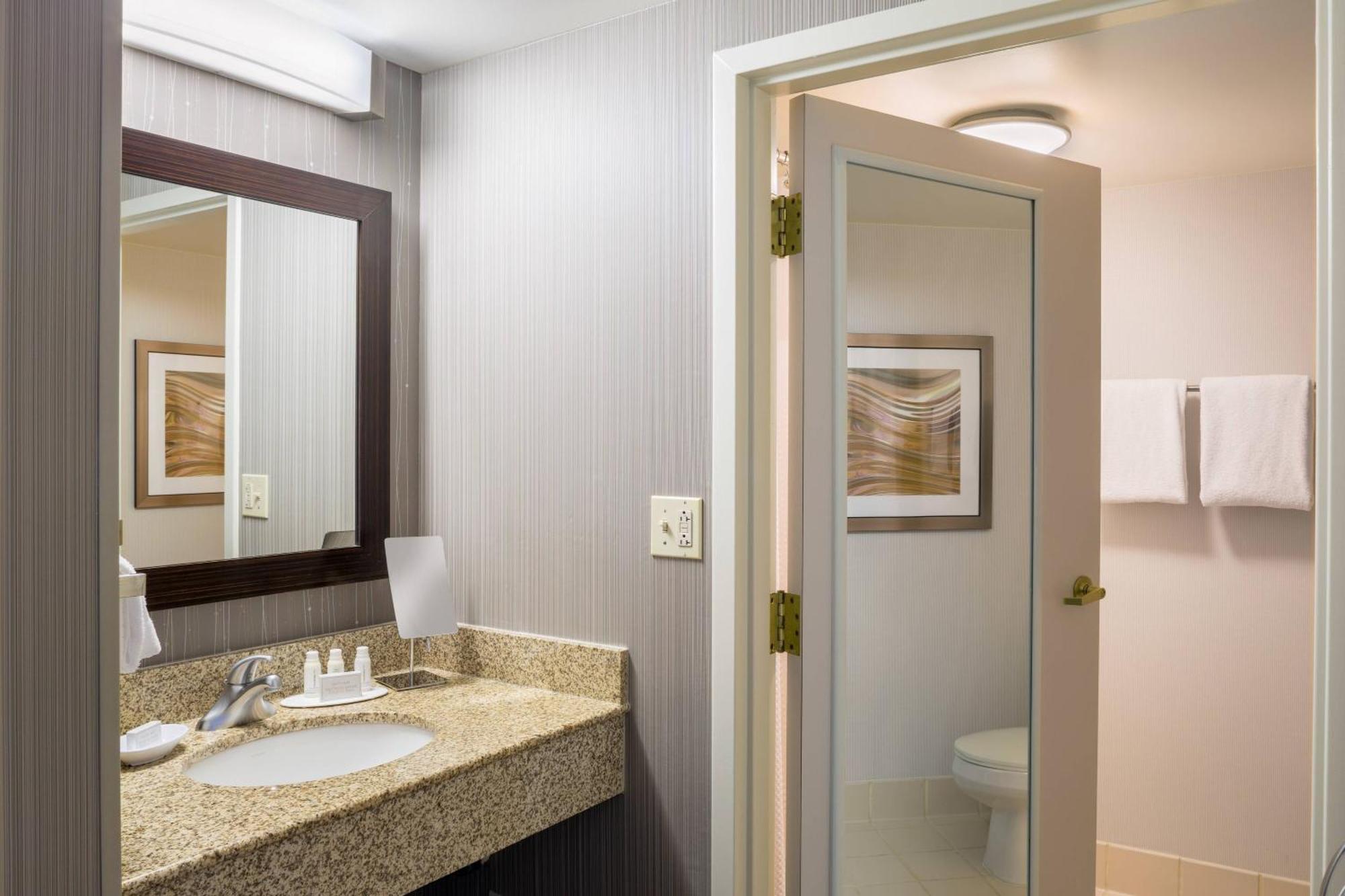 คอร์ทยาร์ด โพรวิเดนซ์ ดาวน์ทาวน์ Hotel ภายนอก รูปภาพ
