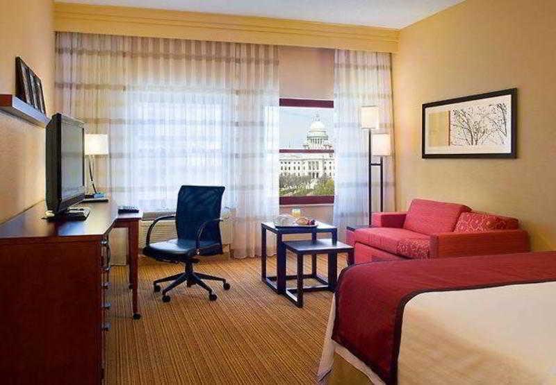 คอร์ทยาร์ด โพรวิเดนซ์ ดาวน์ทาวน์ Hotel ภายนอก รูปภาพ